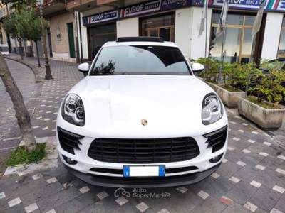 Porsche Macan 3.0d S 250 pdk Bianco usata Zafferana Etnea