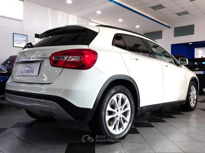 Mercedes-Benz GLA 2.2 CDI 136 CV EXECUTIVE Bianco usata Carlentini