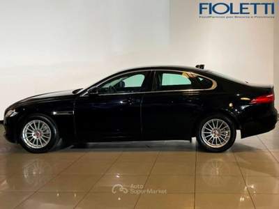 Jaguar XF 2ª SERIE (X260) 2.0 D 163 CV AUT. PRESTIGE Nero usata Manerbio