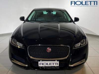 Jaguar XF 2ª SERIE (X260) 2.0 D 163 CV AUT. PRESTIGE Nero usata Manerbio