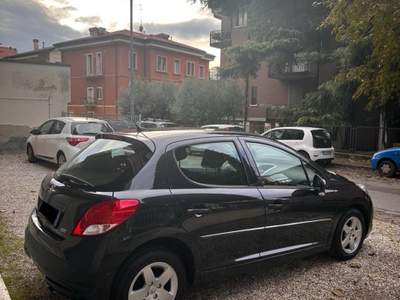 Peugeot 207 chiamatemi al 3926141007 per maggiori info Nero usata Bussolengo