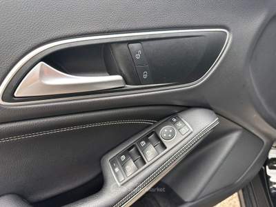 Mercedes-Benz CLA S.W. Premium Automatica Nero usata Oderzo