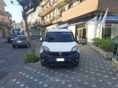 Fiat Doblò Cargo 1.3 MJT 16V SX 95CV Bianco usata Zafferana Etnea