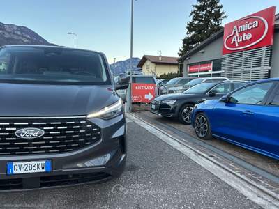 Ford Tourneo Custom Tou. Cust. 320 2.0 EcoBlue 150 PL Tit. 9 POSTI Grigio usata Lavis