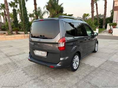 Ford Tourneo Courier Tourneo Courier 1.5 TDCI 100 CV Plus Grigio usata San Michele Salentino