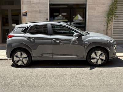 Hyundai Kona EV 39 kWh XPrime 2020 Grigio usata Bari