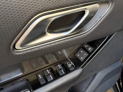 Land Rover Range Rover Velar Range Rover Velar 2.0D I4 240 CV LEGGI INFO Nero usata Bari