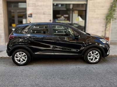 Renault Captur 2019 **UNICO PROPRIETARIO** Nero usata Bari