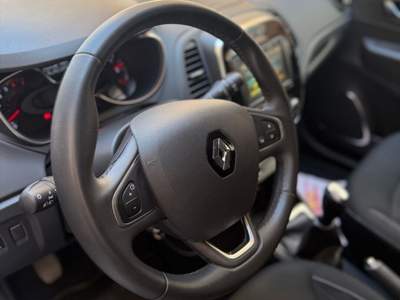 Renault Captur 2019 **UNICO PROPRIETARIO** Nero usata Bari