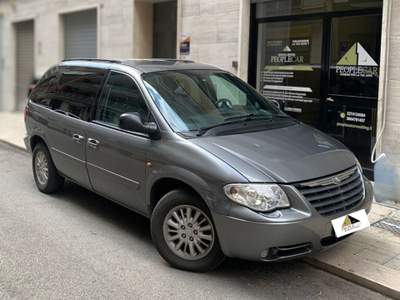 Chrysler Voyager / Grand Voyager Voyager 2.8 CRD cat LX **CAMBIO AUTOMATICO** Grigio usata Bari