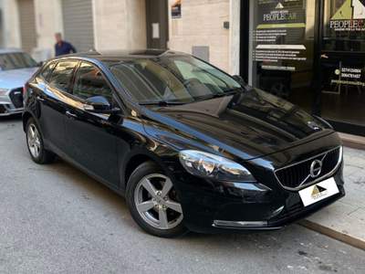 Volvo V40 Business Nero usata Bari
