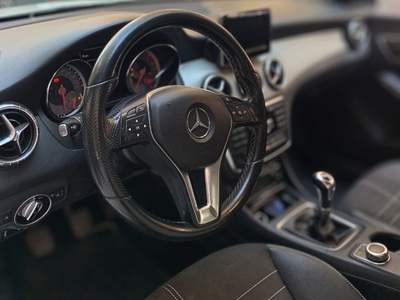 Mercedes-Benz CLA Mercedes CLA 180 CDI Sport Bianco usata Bari