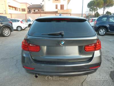BMW Serie 3 320d 320d 184 cv Touring automatica usata Forlì