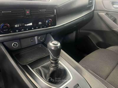 Nissan Qashqai Qashqai III 2021 1.3 mhev Business 2wd 140cv Nero usata Zola Predosa