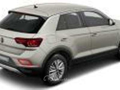 Volkswagen T-Roc 1.0 tsi Life 115cv Bianco usata Cento