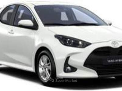 Toyota Yaris 1.5h Style Bianco usata Cento