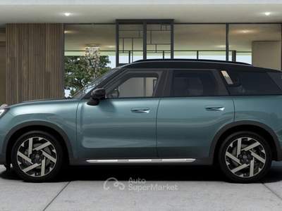MINI Clubman SE Favoured ALL4 Verde usata Brescia