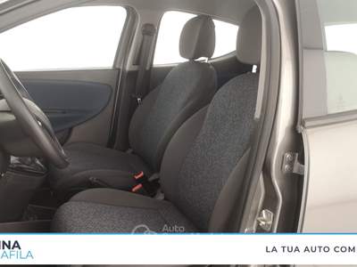 Lancia Ypsilon  - ypsilon 1.0 firefly hybrid gold s&s 70cv 5p.ti Grigio usata Marcianise
