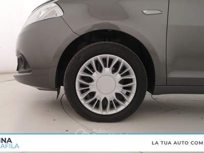 Lancia Ypsilon  - ypsilon 1.0 firefly hybrid gold s&s 70cv 5p.ti Grigio usata Marcianise
