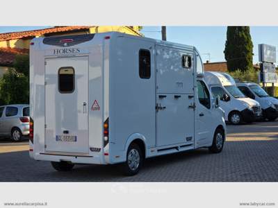 Renault Master Master T35 2.3dCi135 PL-TM VAN TRASPORTO CAVALLI Bianco usata San Giuliano Terme