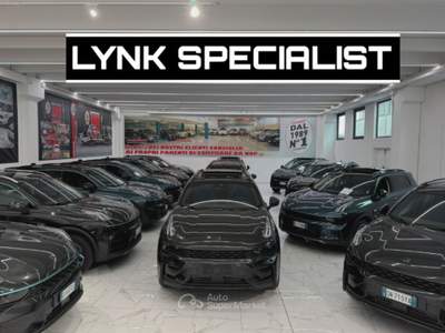 Lynk & Co 01 1.5 td phev auto Nero usata Seregno