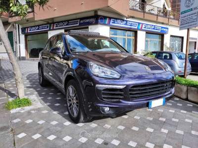 Porsche Cayenne 3.0 Platinum Ed. TETTO APRIBILE Blu/Azzurro usata Zafferana Etnea
