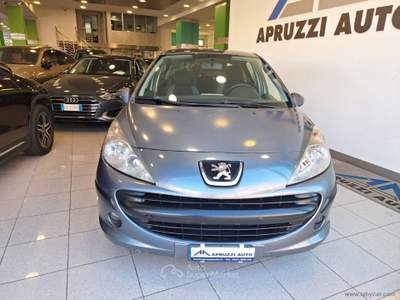Peugeot 207 207 1.4 HDi 70 CV 5p. XT Grigio usata SAN MICHELE SALENTINO