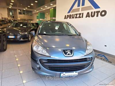 Peugeot 207 207 1.4 HDi 70 CV 5p. XT Grigio usata SAN MICHELE SALENTINO