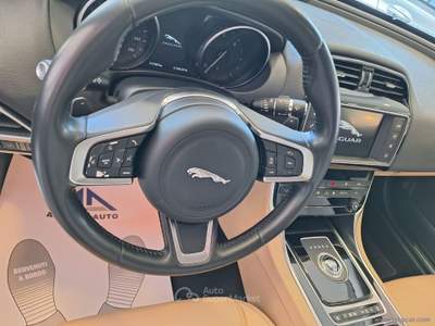 Jaguar XE XE 2.0 D 180 CV AWD aut. Prestige Blu/Azzurro usata SAN MICHELE SALENTINO