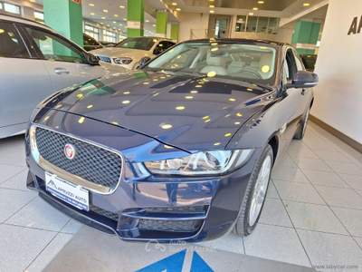 Jaguar XE XE 2.0 D 180 CV AWD aut. Prestige Blu/Azzurro usata SAN MICHELE SALENTINO
