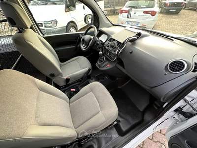 Renault Kangoo Blue dCi 95CV Express Maxi Furgone Bianco usata Acquasparta