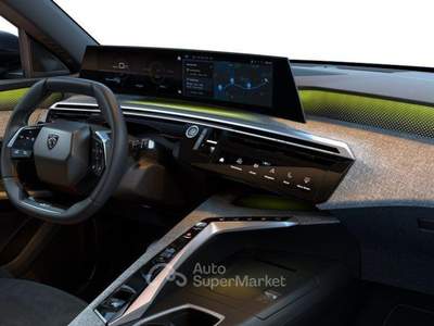 Peugeot 5008 Dual Motor (73kWh) 320 CV BUSINESS+GT+GT EXCLUSIVE Blu/Azzurro usata Fara Gera d'Adda