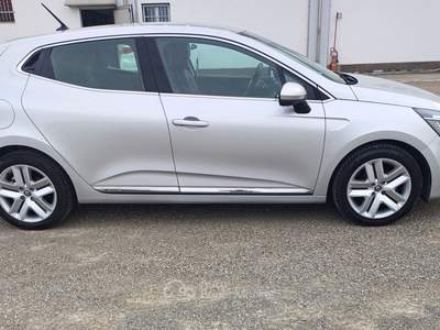 Renault Clio Renault Clio dCi 8V 115 CV  Clio Blue d 5 porte Initiale Paris usata Campagnola Emilia