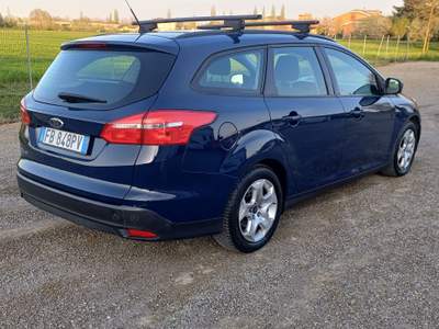 Ford Focus Ford Focus 1.6 120 CV GPL SW Titanium usata Campagnola Emilia