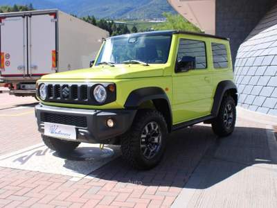 Suzuki Jimny 1.5 5MT Top 4POSTI-GANCIO Verde usata Denno