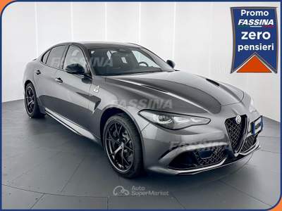 Alfa Romeo Giulia Giulia 2.9 V6 Bi-Turbo AT8 Quadrifoglio 520CV  Grigio usata Milano