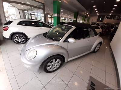 Volkswagen New Beetle New Beetle 1.6 Cabrio Argento usata SAN MICHELE SALENTINO