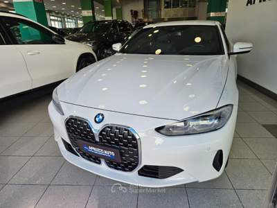 BMW Serie 4 420d 420d 48V MHEV xDrive Coupé Sport Bianco usata SAN MICHELE SALENTINO