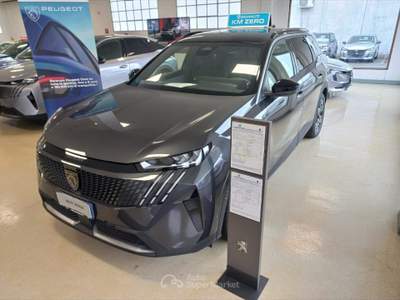Peugeot 5008 1.2 hybrid GT 136cv e-dcs6 Grigio usata Novi Ligure