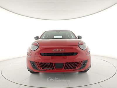 Fiat 600 Hybrid MHEV DDCT Rosso usata Capua