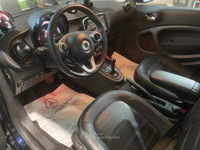Smart ForTwo EQ BRABUS Style Parisblue Blu/Azzurro usata Napoli