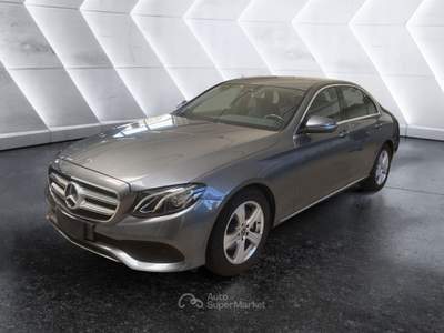 Mercedes-Benz Classe E E 220d 4Matic Auto Business Sport Grigio usata Napoli
