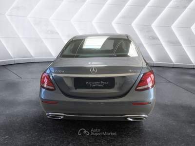Mercedes-Benz Classe E E 220d 4Matic Auto Business Sport Grigio usata Napoli