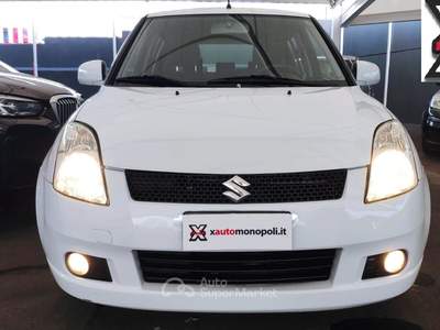 Suzuki Swift 1.3 Diesel 75 CV C. Manuale Bianco usata MONOPOLI