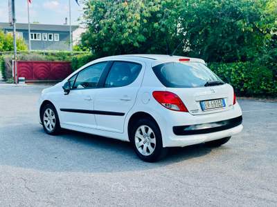 Peugeot 207 OK NEOPATENTATI usata DUEVILLE