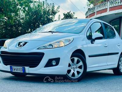 Peugeot 207 OK NEOPATENTATI usata DUEVILLE