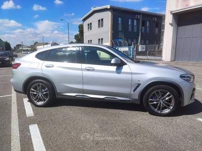 BMW X4 x Drive 30d hybrid 249CV Msport! Argento usata Lissone