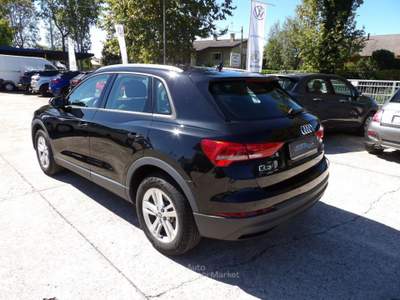 Audi Q3 2.0 TDI 150 CV S tronic Business Nero usata Spresiano