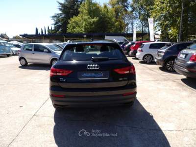 Audi Q3 2.0 TDI 150 CV S tronic Business Nero usata Spresiano