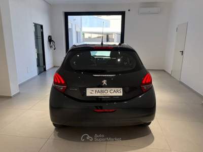 Peugeot 208 1.6 bluehdi Active 75cv 5p usata Caltagirone